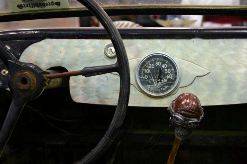 Illustration for article titled 1924 Dodge Modified, Skinny-Tired Dirt-Racing Awesome